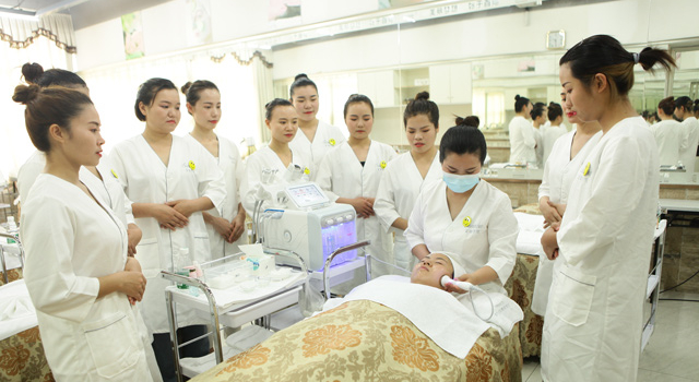 美容培训的课程内容有哪些?